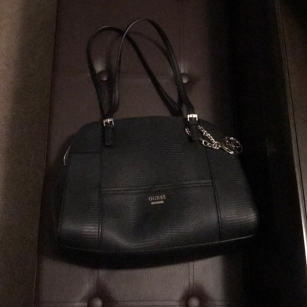 Black medium Guess purse
